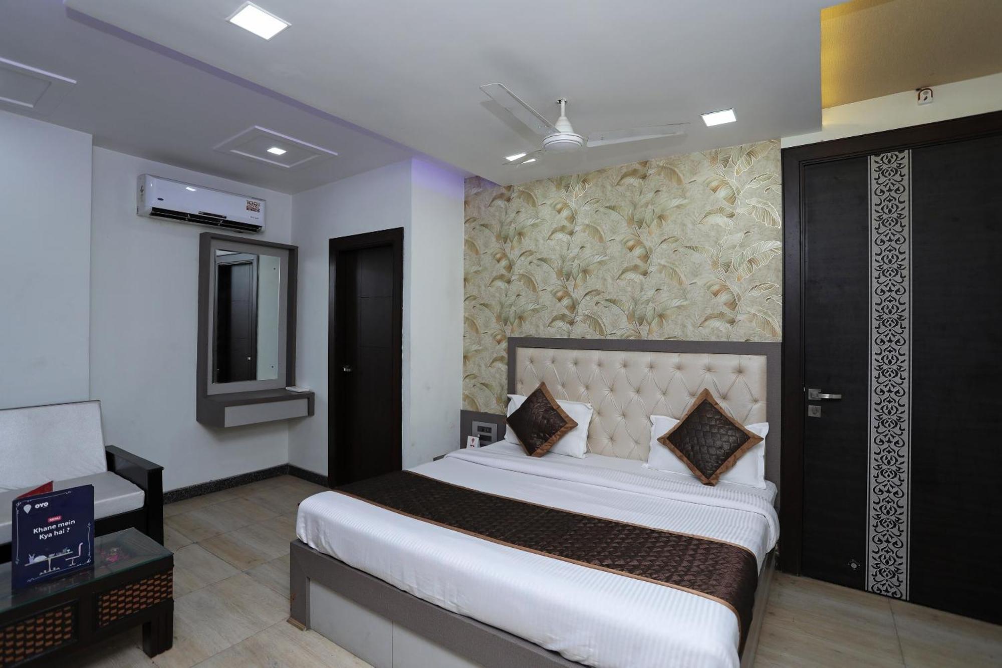 Oyo Hotel Vaishnavi Heritage Inn Agra  Exteriör bild