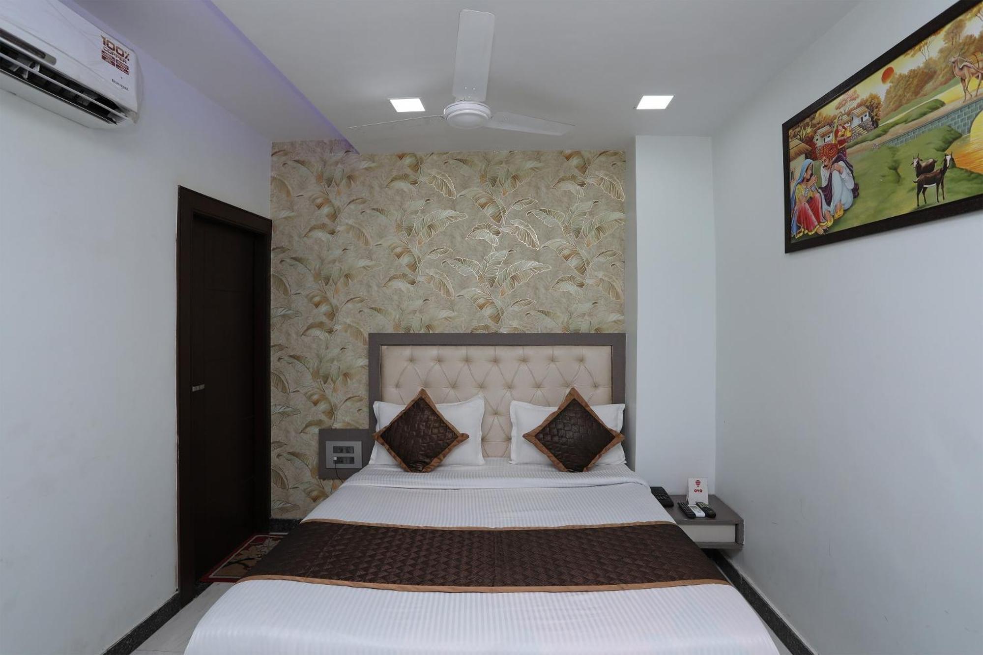 Oyo Hotel Vaishnavi Heritage Inn Agra  Exteriör bild