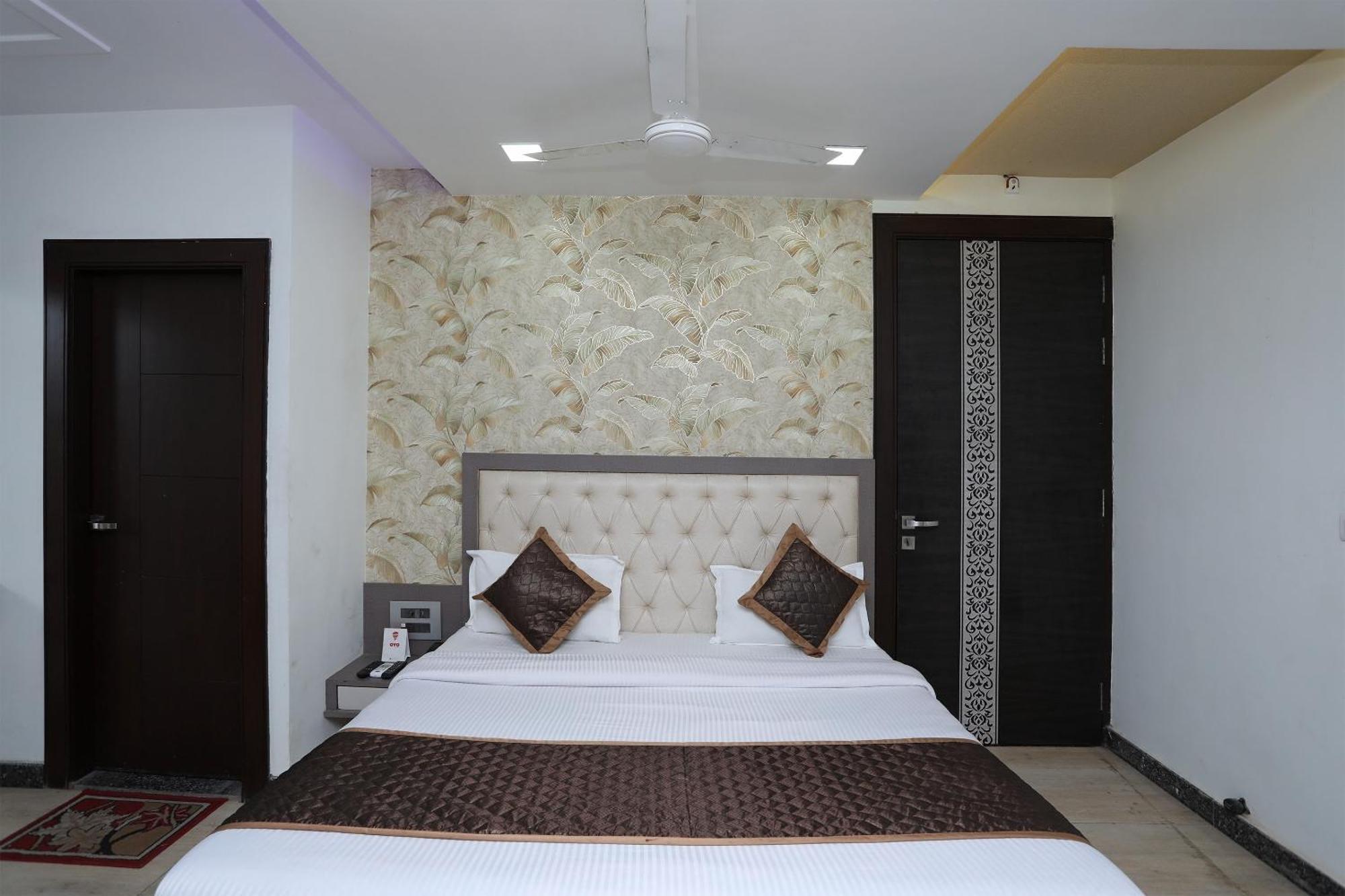 Oyo Hotel Vaishnavi Heritage Inn Agra  Exteriör bild