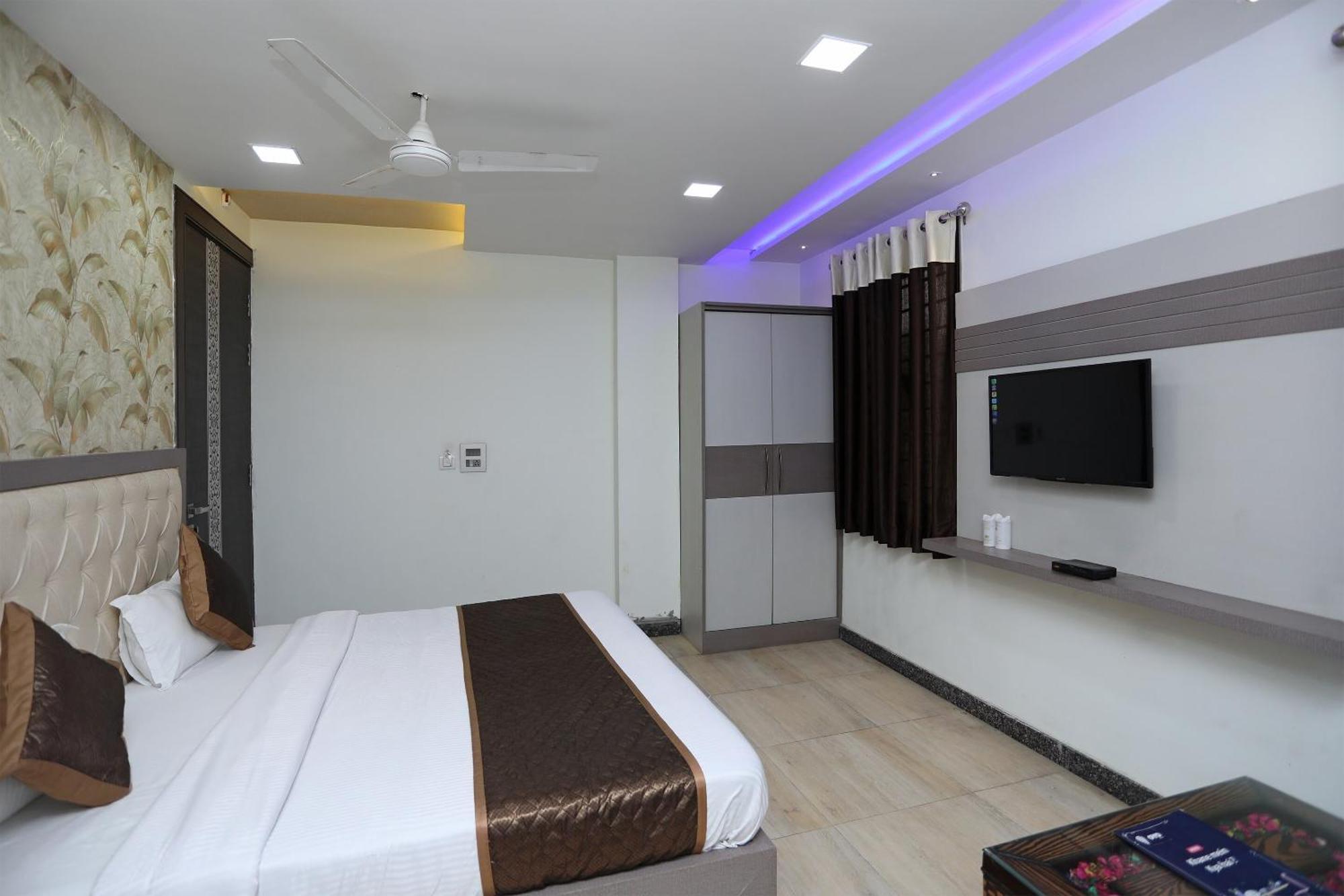 Oyo Hotel Vaishnavi Heritage Inn Agra  Exteriör bild