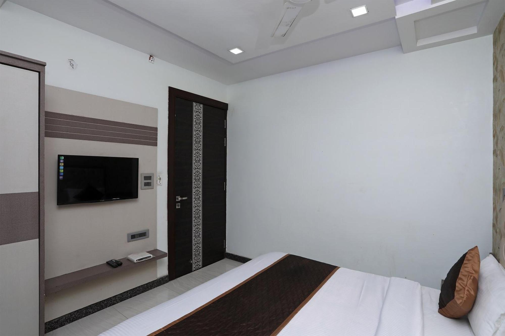 Oyo Hotel Vaishnavi Heritage Inn Agra  Exteriör bild